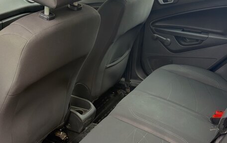 Ford Fiesta, 2018 год, 650 000 рублей, 5 фотография