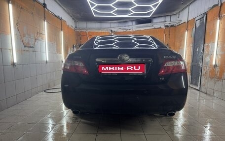 Toyota Camry, 2011 год, 1 100 000 рублей, 4 фотография