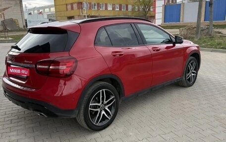 Mercedes-Benz GLA, 2019 год, 2 500 000 рублей, 4 фотография