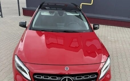 Mercedes-Benz GLA, 2019 год, 2 500 000 рублей, 9 фотография