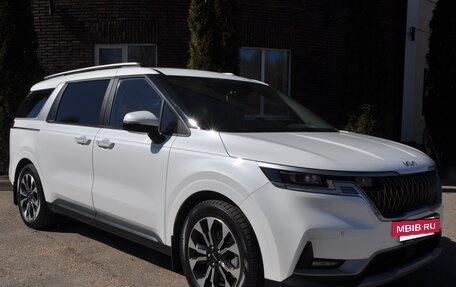 KIA Carnival, 2021 год, 4 300 000 рублей, 6 фотография