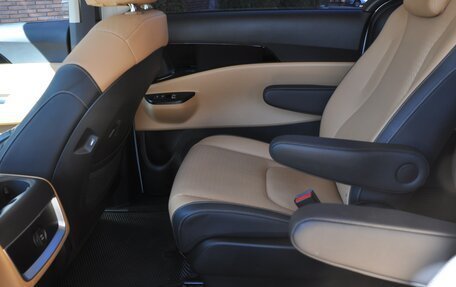 KIA Carnival, 2021 год, 4 300 000 рублей, 37 фотография