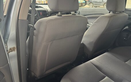 Nissan Almera, 2004 год, 750 000 рублей, 13 фотография