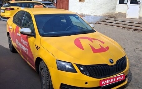 Skoda Octavia, 2019 год, 720 000 рублей, 2 фотография