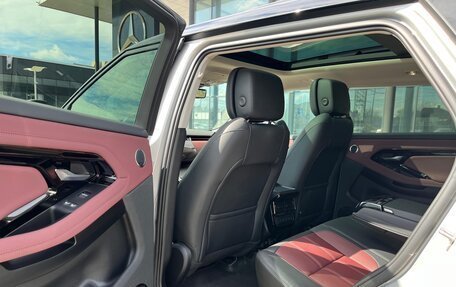 Land Rover Range Rover Evoque II, 2025 год, 5 270 000 рублей, 12 фотография