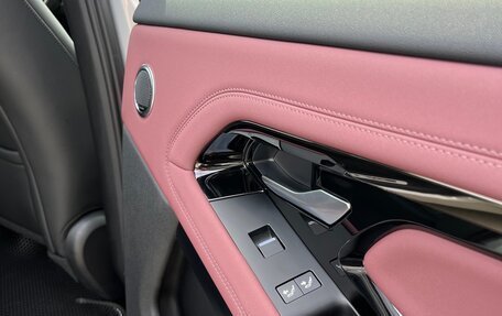 Land Rover Range Rover Evoque II, 2025 год, 5 270 000 рублей, 16 фотография