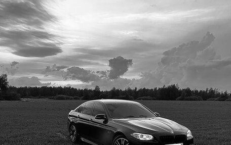 BMW 5 серия, 2013 год, 1 370 000 рублей, 21 фотография