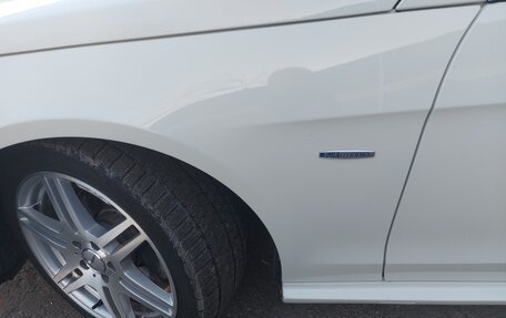 Mercedes-Benz E-Класс, 2011 год, 1 650 000 рублей, 14 фотография