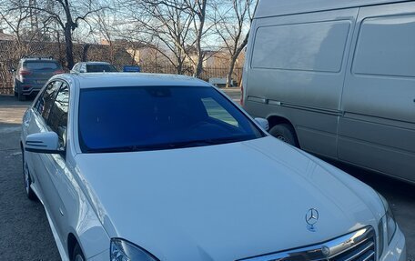 Mercedes-Benz E-Класс, 2011 год, 1 650 000 рублей, 15 фотография