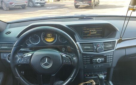 Mercedes-Benz E-Класс, 2011 год, 1 650 000 рублей, 18 фотография