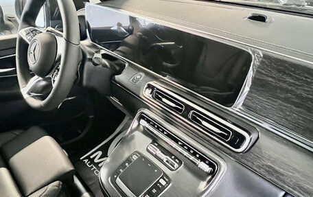 Mercedes-Benz V-Класс, 2026 год, 40 780 000 рублей, 4 фотография