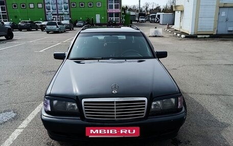 Mercedes-Benz C-Класс, 2000 год, 500 000 рублей, 2 фотография