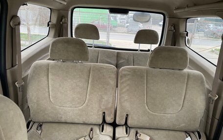 Nissan Serena II, 2004 год, 365 000 рублей, 6 фотография