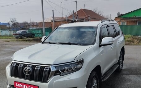 Toyota Land Cruiser Prado 150 рестайлинг 2, 2019 год, 3 650 000 рублей, 9 фотография