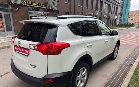 Toyota RAV4, 2014 год, 1 950 000 рублей, 3 фотография