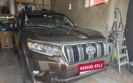 Toyota Land Cruiser Prado 150 рестайлинг 2, 2019 год, 5 230 000 рублей, 3 фотография
