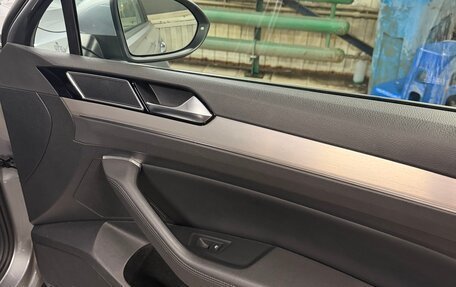 Volkswagen Passat B8 рестайлинг, 2017 год, 2 250 000 рублей, 16 фотография