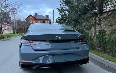 Hyundai Elantra, 2022 год, 1 780 000 рублей, 8 фотография