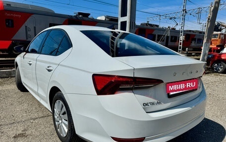 Skoda Octavia IV, 2021 год, 2 320 000 рублей, 12 фотография