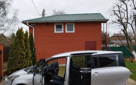 Toyota Sienta II, 2015 год, 1 300 000 рублей, 13 фотография