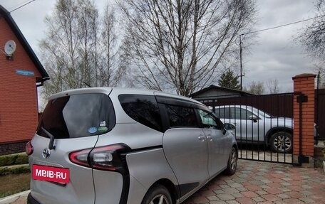 Toyota Sienta II, 2015 год, 1 300 000 рублей, 32 фотография