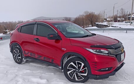 Honda Vezel, 2017 год, 1 700 000 рублей, 3 фотография