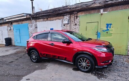 Honda Vezel, 2017 год, 1 700 000 рублей, 16 фотография