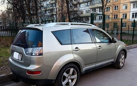 Mitsubishi Outlander III рестайлинг 3, 2008 год, 845 000 рублей, 3 фотография