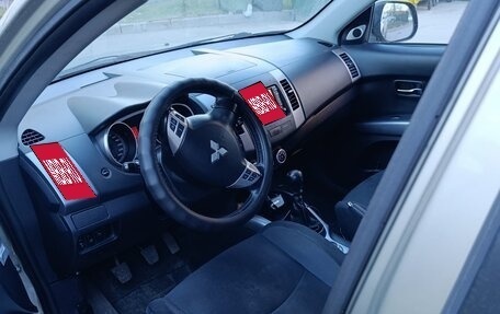 Mitsubishi Outlander III рестайлинг 3, 2008 год, 845 000 рублей, 4 фотография