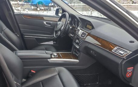 Mercedes-Benz E-Класс, 2014 год, 1 590 000 рублей, 19 фотография