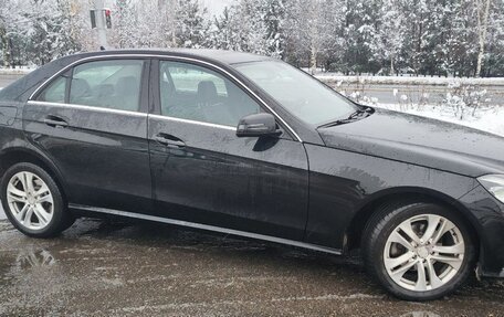 Mercedes-Benz E-Класс, 2014 год, 1 590 000 рублей, 30 фотография