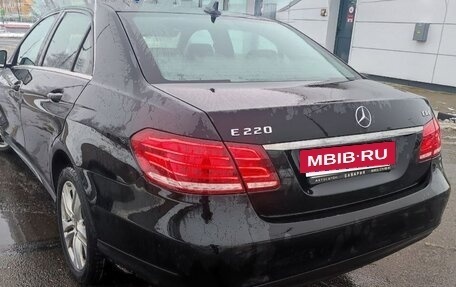 Mercedes-Benz E-Класс, 2014 год, 1 590 000 рублей, 33 фотография