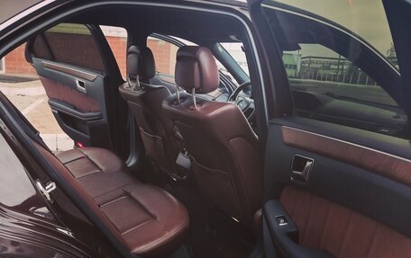 Mercedes-Benz E-Класс, 2012 год, 1 700 000 рублей, 9 фотография