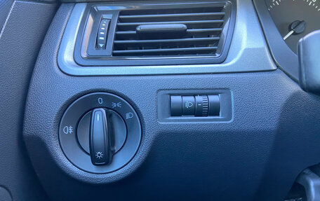 Skoda Rapid I, 2014 год, 1 100 000 рублей, 18 фотография