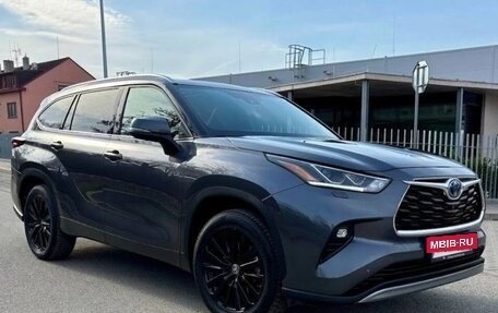 Toyota Highlander, 2026 год, 5 285 500 рублей, 2 фотография