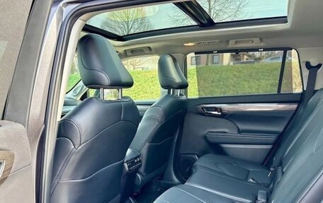 Toyota Highlander, 2026 год, 5 285 500 рублей, 9 фотография