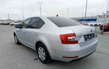 Skoda Octavia, 2018 год, 1 599 995 рублей, 5 фотография