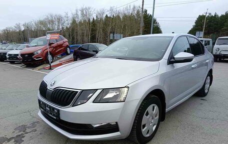 Skoda Octavia, 2018 год, 1 599 995 рублей, 3 фотография