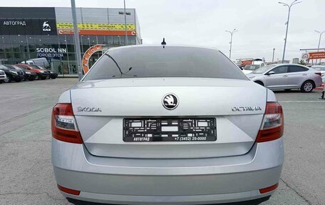 Skoda Octavia, 2018 год, 1 599 995 рублей, 6 фотография