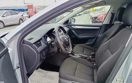 Skoda Octavia, 2018 год, 1 599 995 рублей, 9 фотография