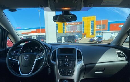 Opel Astra J, 2010 год, 620 000 рублей, 27 фотография