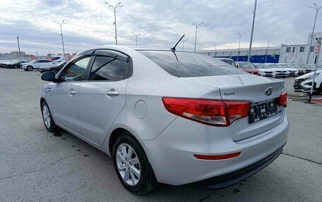 KIA Rio III рестайлинг, 2016 год, 1 199 000 рублей, 5 фотография