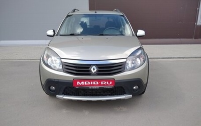 Renault Sandero I, 2013 год, 798 000 рублей, 1 фотография