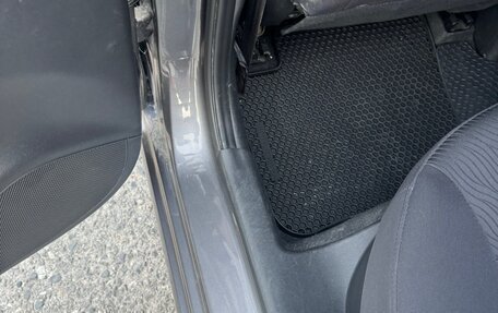 Hyundai Solaris II рестайлинг, 2011 год, 630 000 рублей, 12 фотография