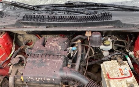 Toyota Yaris I рестайлинг, 2002 год, 225 000 рублей, 4 фотография