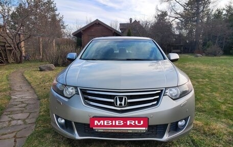Honda Accord VIII рестайлинг, 2008 год, 1 250 000 рублей, 2 фотография