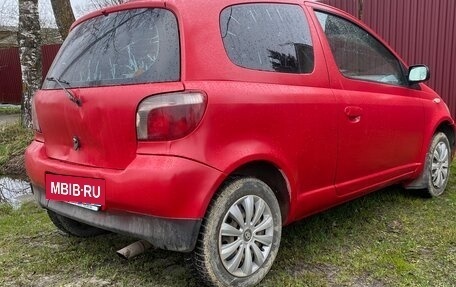 Toyota Yaris I рестайлинг, 2002 год, 225 000 рублей, 3 фотография