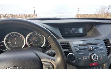 Honda Accord VIII рестайлинг, 2008 год, 1 250 000 рублей, 21 фотография