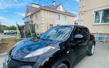 Nissan Juke II, 2011 год, 1 200 000 рублей, 2 фотография