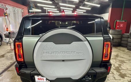 GMC Hummer EV, 2023 год, 15 000 000 рублей, 7 фотография